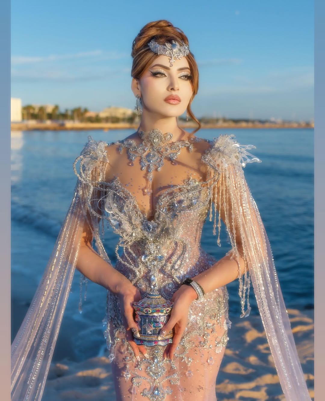 Urvashi Rautela Stuns in a Dreamy Crystal Look!