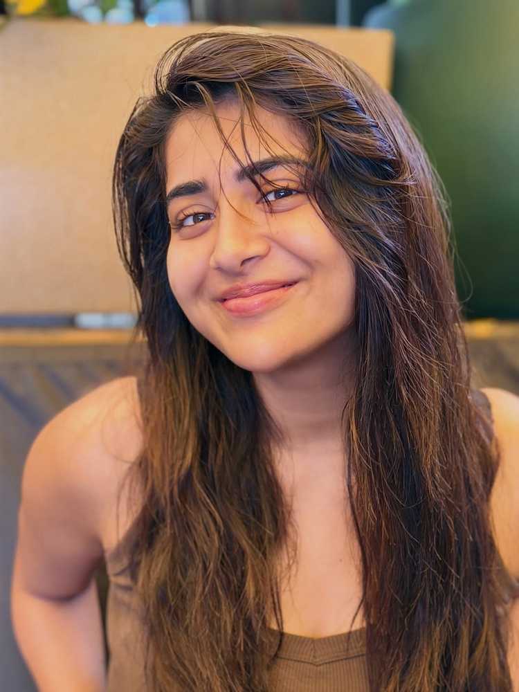 రాశి సింగ్ స్టన్నింగ్ లుక్