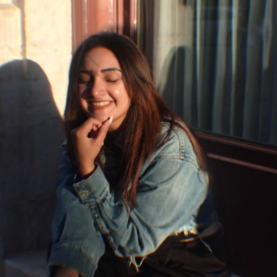 Sridevi Keeps It Simple, Yet Stunning