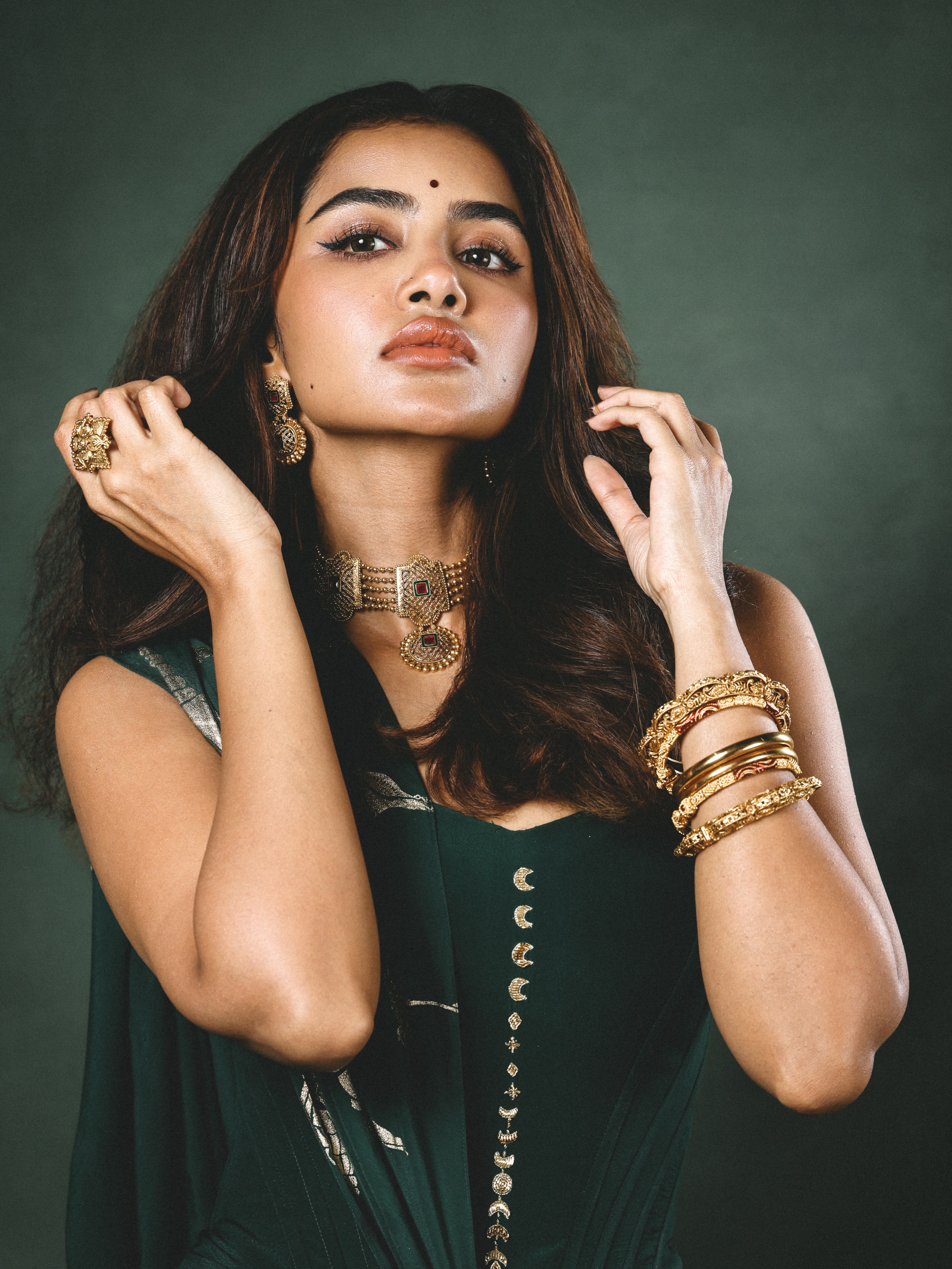Anupama Parameswaran, the beautiful embodiment of elegance!