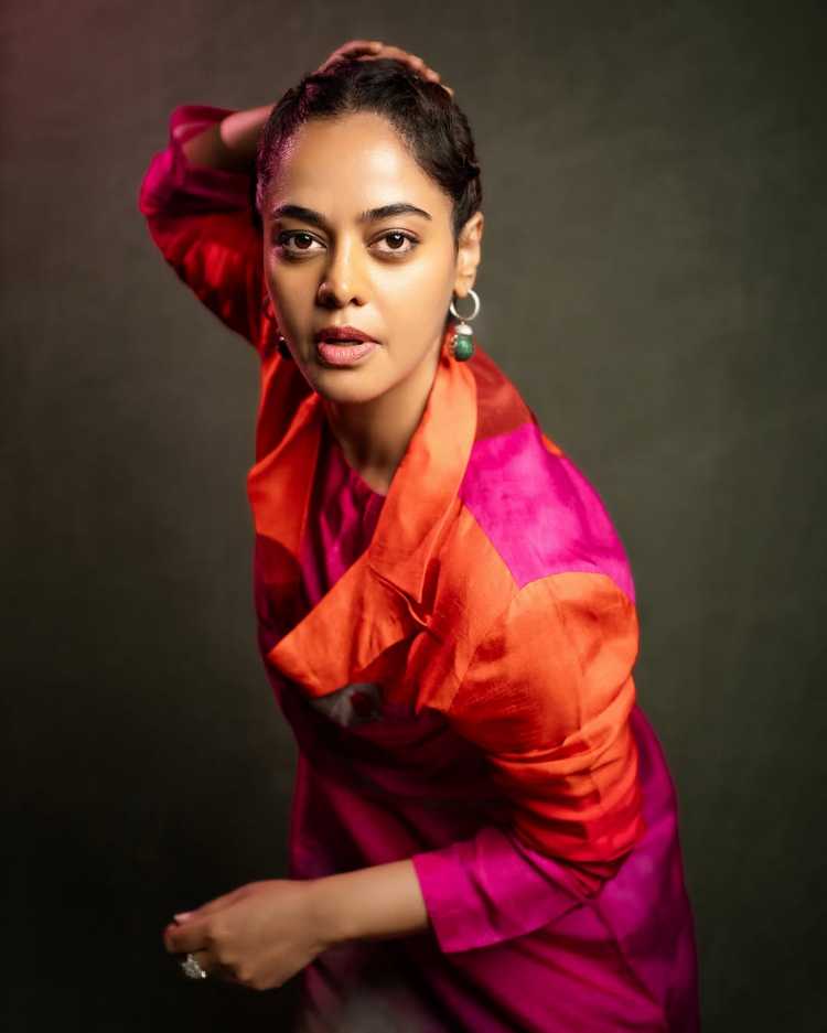 Bindu Madhavi’s Bold and Beautiful Style