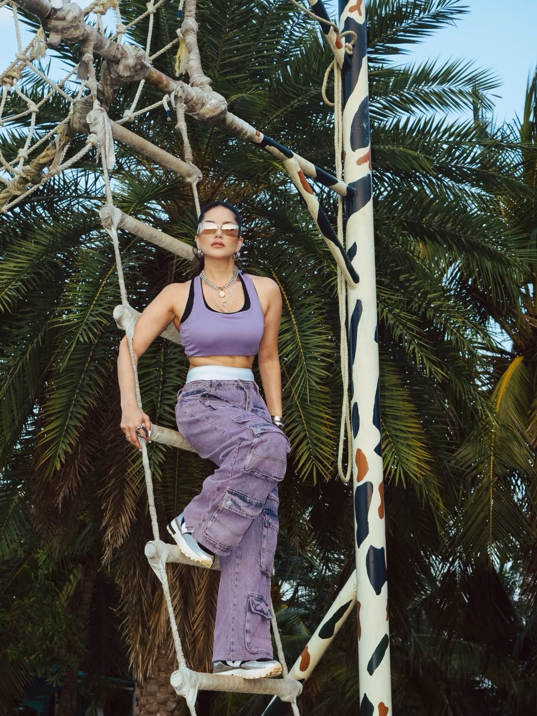 Sunny Leone Turns Up the Style Quotient with Bold  Look