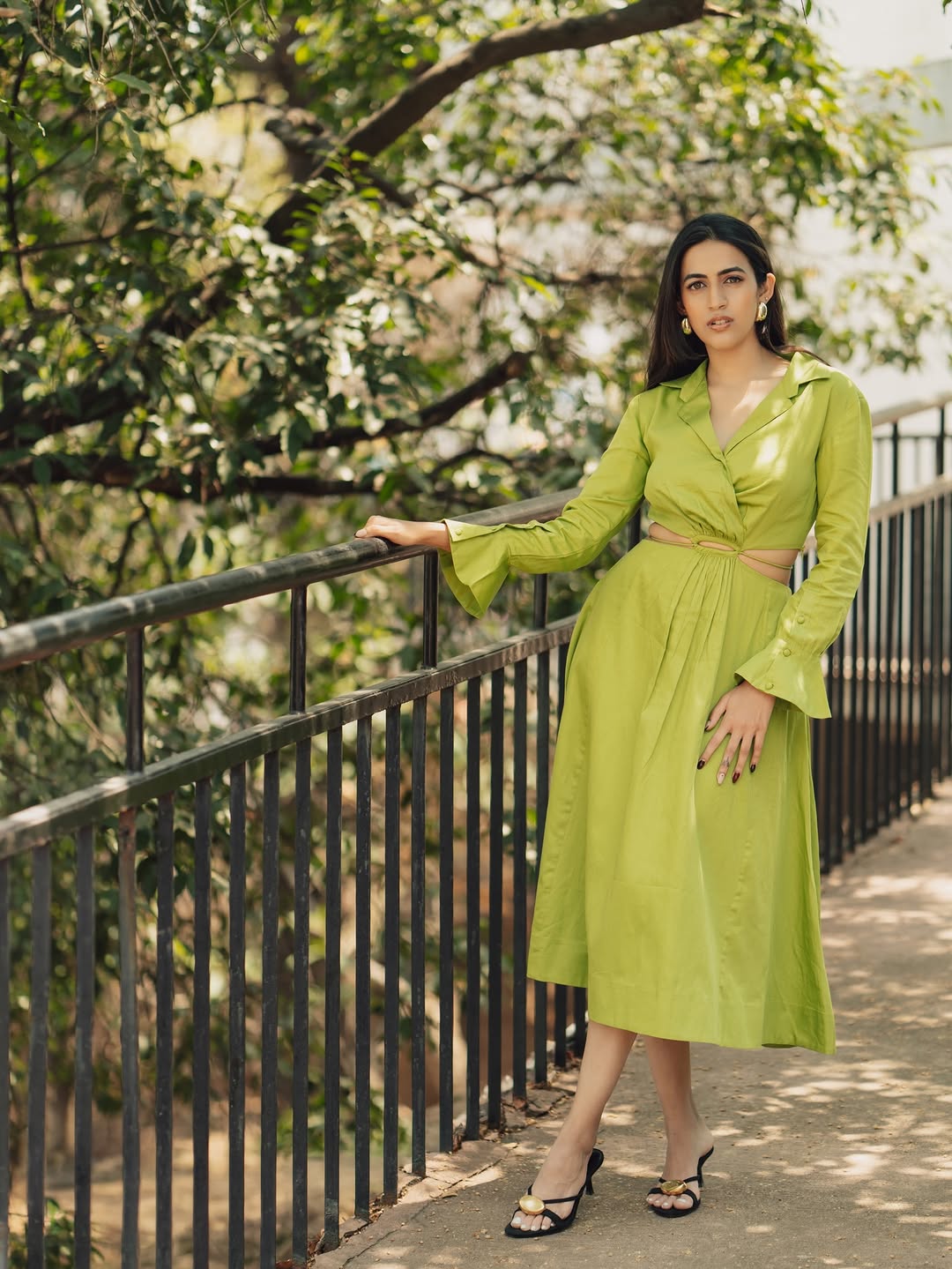 Niharika Konidela Turns Heads in Elegant Green Look!
