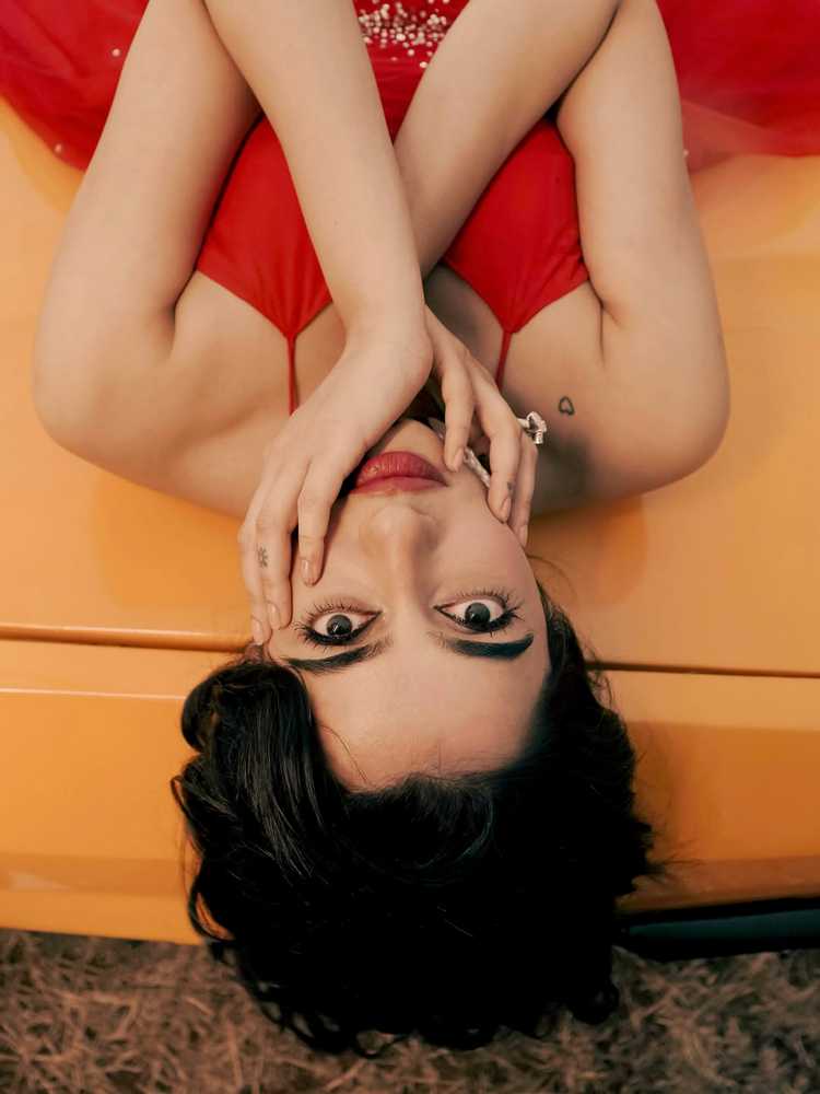 Maanasa Chowdary Steals the Spotlight in Red