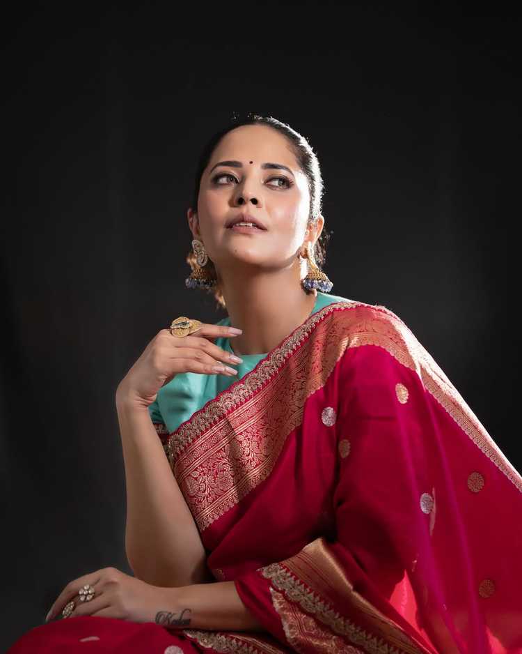 Anasuya Bharadwaj – Glamour Meets Grace