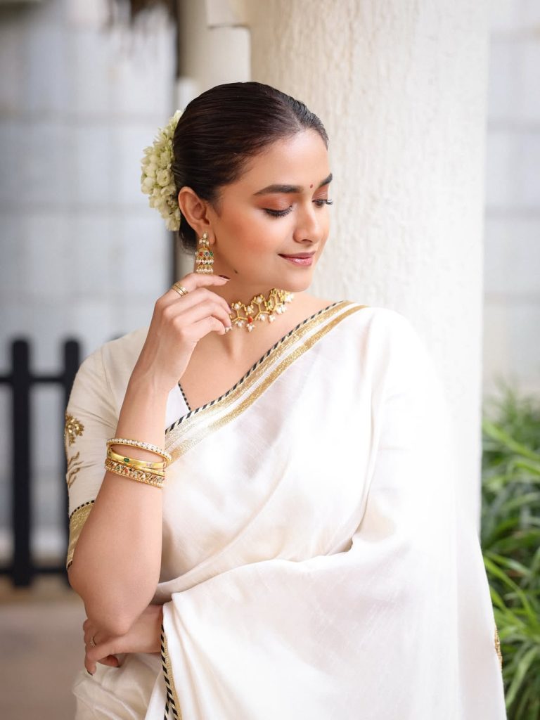 ట్రెడిషనల్ లుక్‌లో మెరిసిన కీర్తి సురేశ్‌!