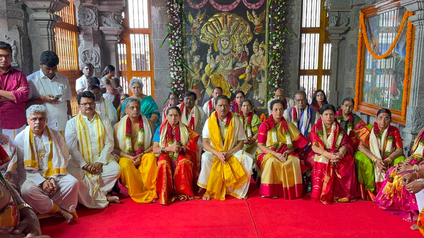 యాదగిరిగుట్ట దేవస్థాన నూతన పాలక మండలి ప్రమాణ స్వీకారం..