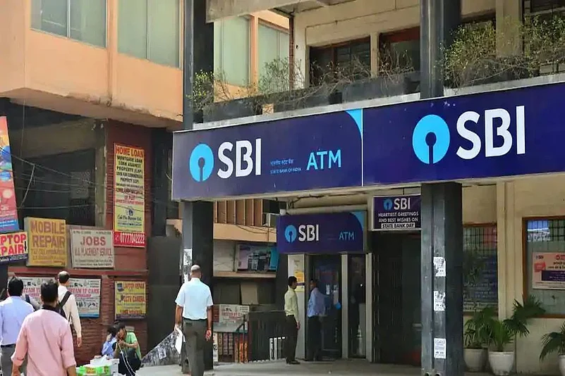 బ్యాంక్‌ సమ్మె సమయంలో SBI సేవలు.. ఖాతాదారులకు కీలక సూచనలు