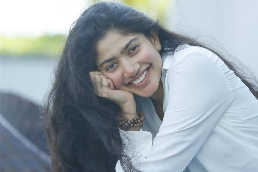సాయి పల్లవి రెమ్యూనరేషన్ తెలిస్తే షాక్ అవ్వాల్సిందే!