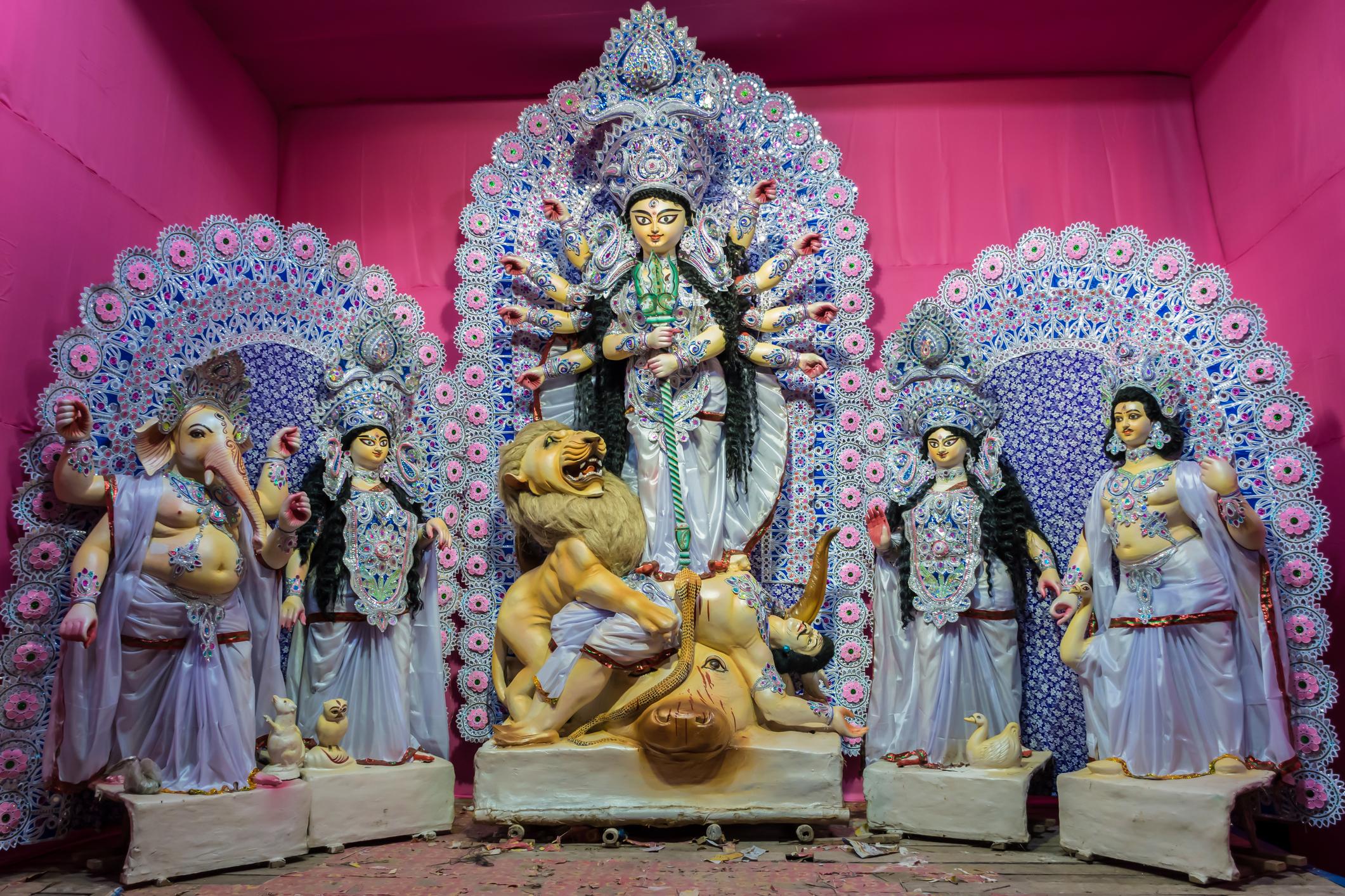 Durga Puja 2026: Why Is the Festival Celebrated for Five Days?