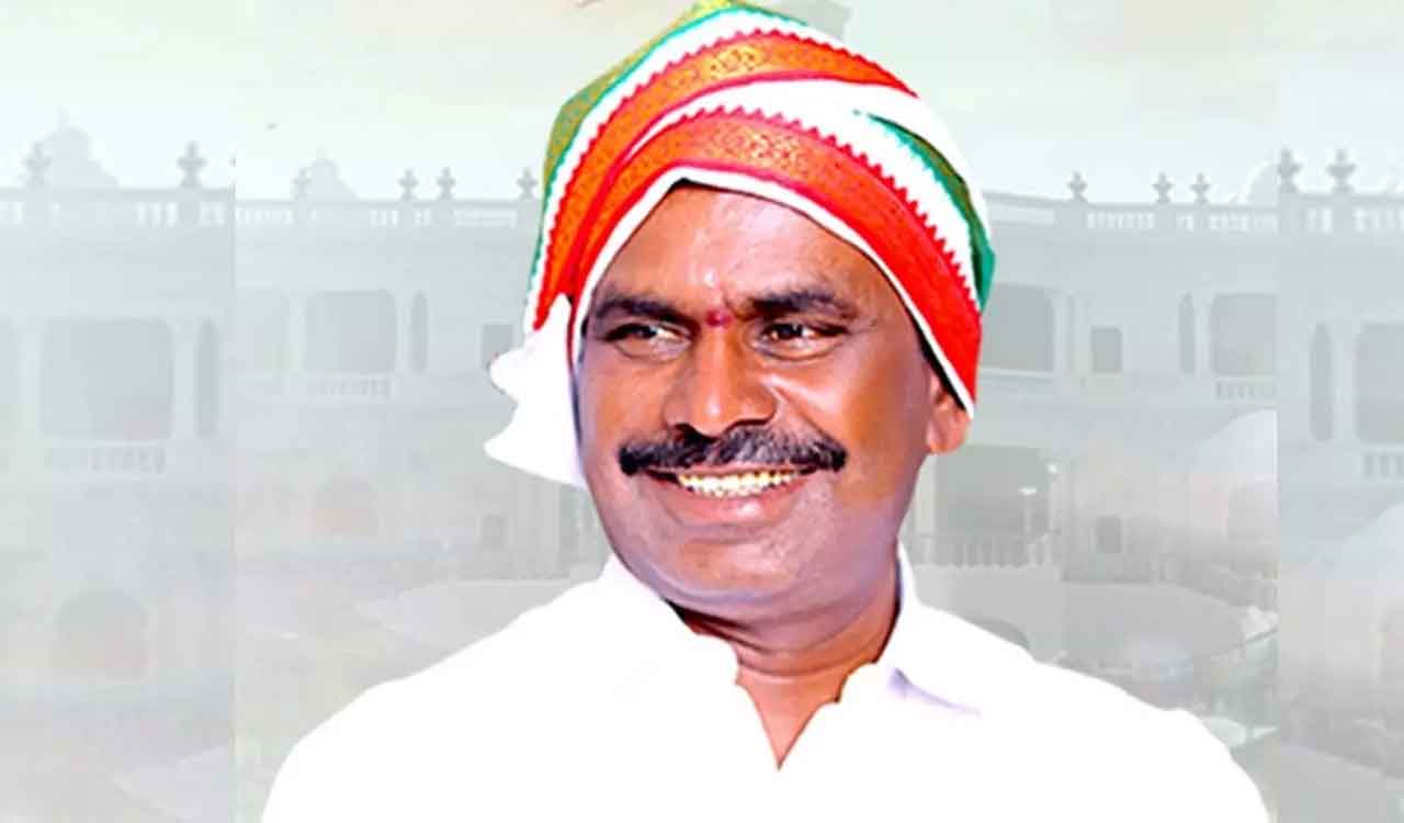చిన్నారెడ్డిపై చర్యలు తీసుకోకపోతే గాంధీ భవన్ ముట్టడిస్తా: మేఘారెడ్డి