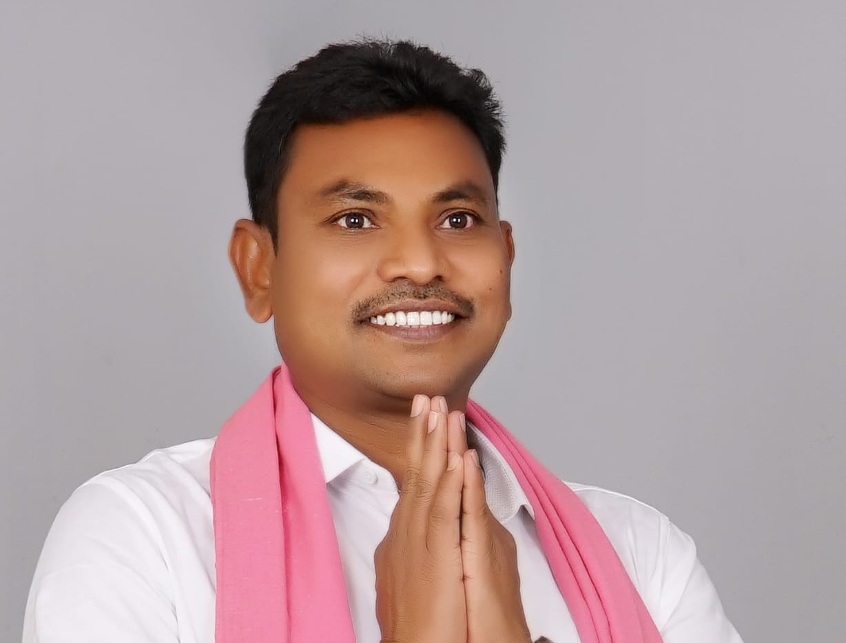 Case Filed Against Former BRS MLA Rega Kantha Rao of Pinapaka