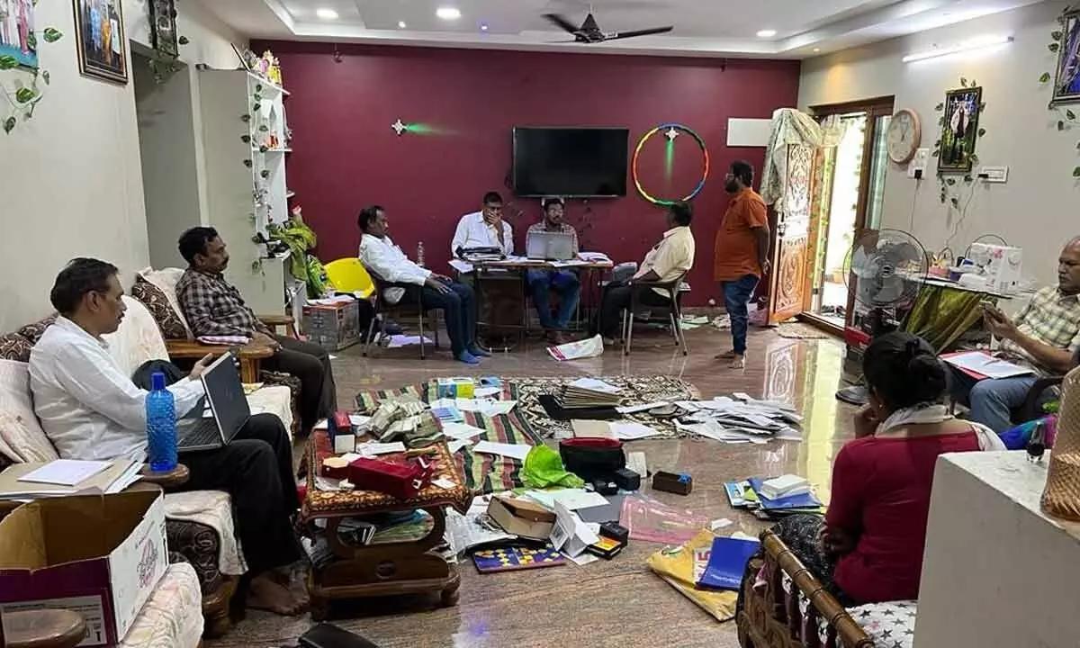 ACB Crackdown Triggers Panic Among Officials