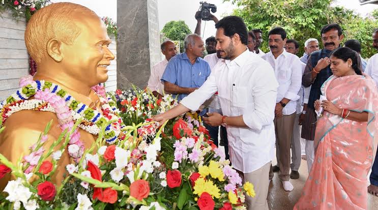 నేటి నుంచి కడప జిల్లాలో మాజీ సీఎం జగన్‌ రెండు రోజుల పర్యటన  
