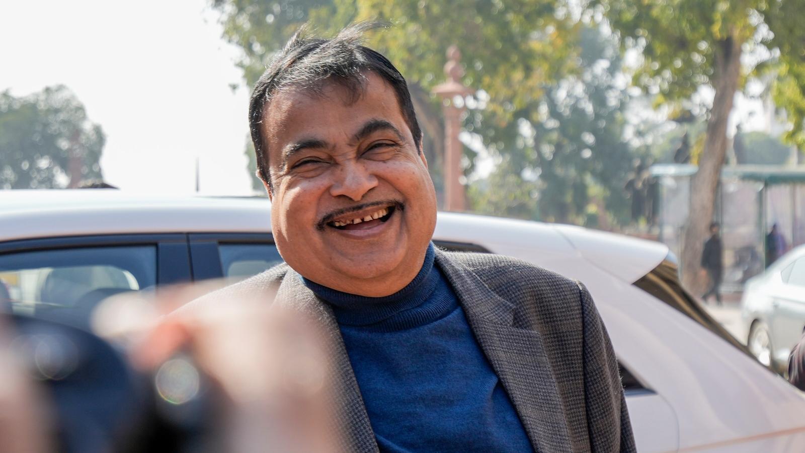 నితిన్ గడ్కరీపై డీప్ఫేక్ పోస్టులు తొలగించాలి- బాంబే హైకోర్టు