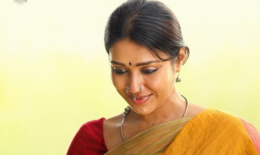 Nivetha Pethuraj Wins Hearts as the Soul of ‘Sing Geetham’