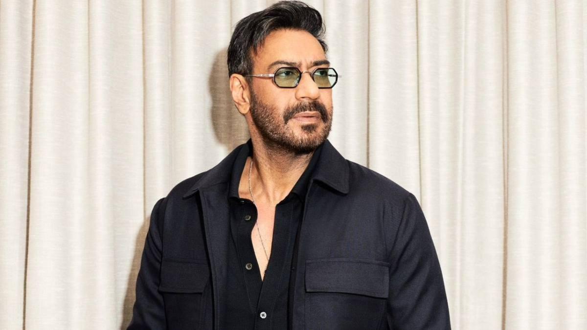అజయ్ దేవ్గణ్కు బీఎంసీ నోటీసులు..