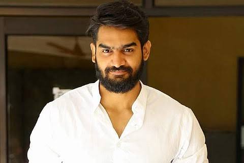 కొత్త అవతారమెత్తిన ‘ఆర్ఎక్స్ 100’ హీరో కార్తికేయ.. మెగా ఫోన్ పట్టనున్నాడట!
