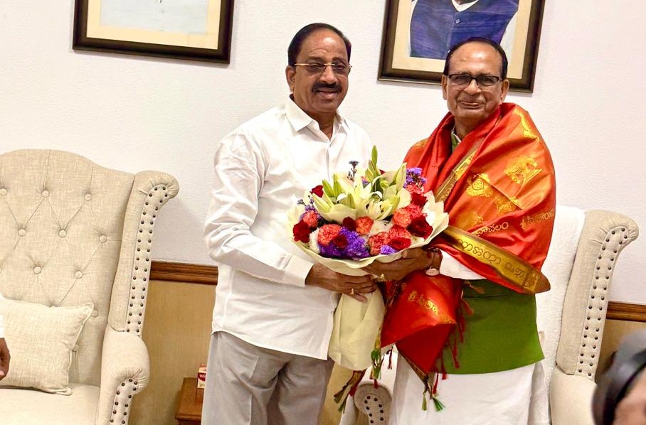 Tummala Meets Union Minister Shivraj Singh Chouhan