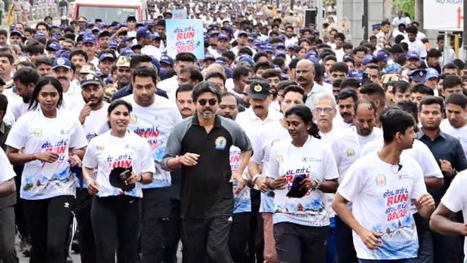 Tamil Nadu CM Vijay Leads 6 KM Anti-Drug Awareness Marathon