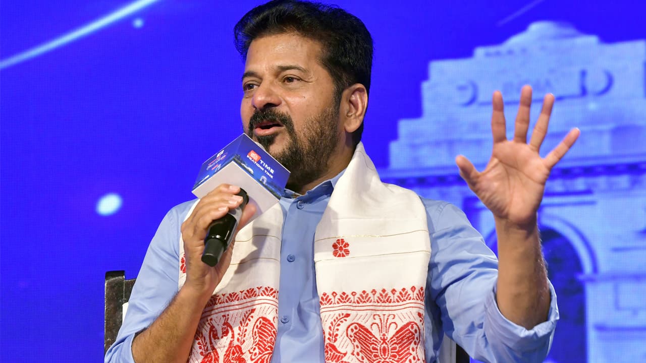 యాసంగిలో వరి సాగును వాయిదా వేయండి.. రైతులకు సీఎం రేవంత్ సూచన