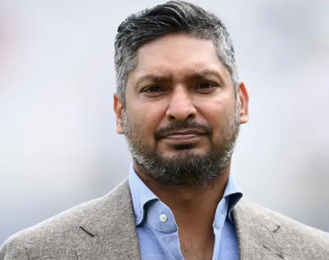 ర్యాన్ఎయిర్ సిబ్బందిపై కుమార సంగక్కర తీవ్ర విమర్శలు