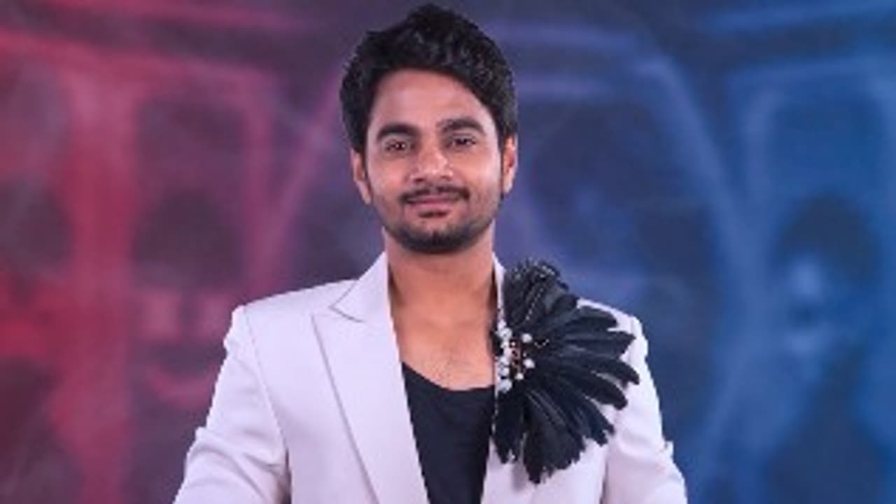 Rohith Naidu Rules Bigg Boss 10.. Hot Topic in Week One
