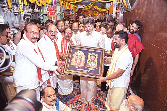 Tamil Nadu CM Vijay Visits Kanaka Durga Temple in Vijayawada