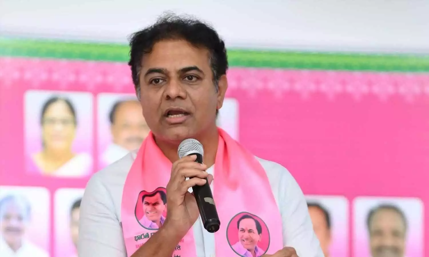 గ్రాడ్యుయేట్ ఎమ్మెల్సీ ఎన్నికల్లో అర్హులైన ప్రతి పట్టభద్రుడు ఓటరుగా నమోదు చేసుకోవాలి - కేటీఆర్‌