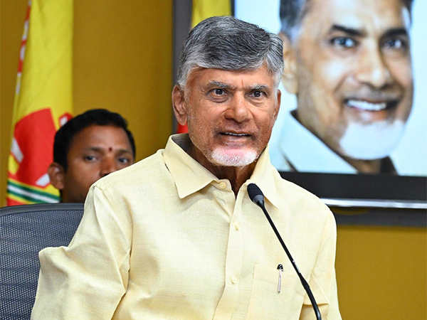 క్షిపణి దాడిలో మృతి చెందిన విశాఖ ఇంజినీర్ సురేష్పై సీఎం చంద్రబాబు దిగ్భ్రాంతి