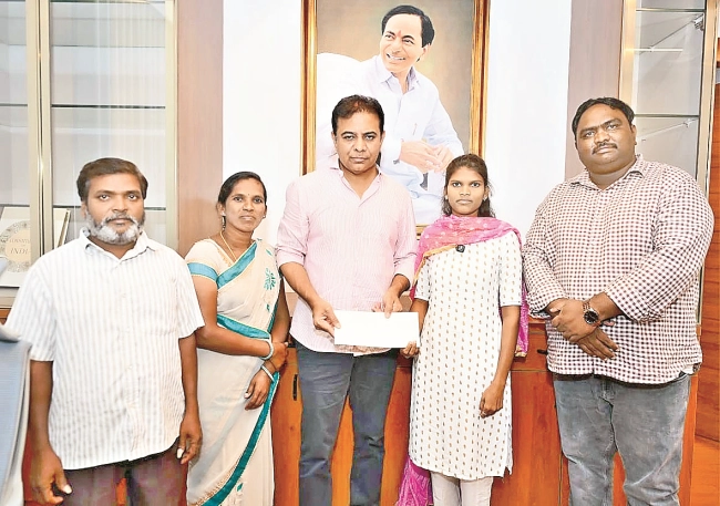 KTR Extends Financial Assistance to NEET Ranker