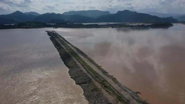 Heavy Rains in Vijayawada; Flood Alert for Godavari