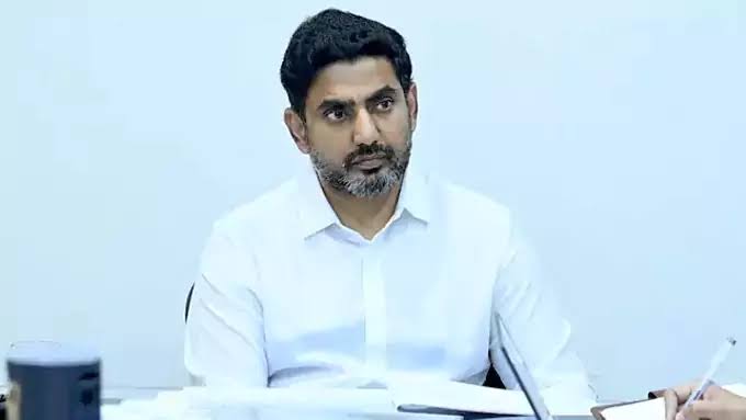 స్మార్ట్ కిచెన్లతో విద్యార్థులకు మెరుగైన భోజనం.. వేల మందికి ఉపాధి - నారా లోకేష్