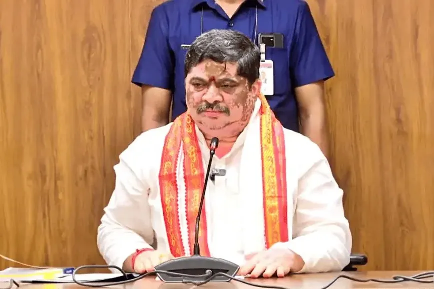 హైదరాబాద్ వర్షాలపై మంత్రి పొన్నం కీలక ఆదేశాలు