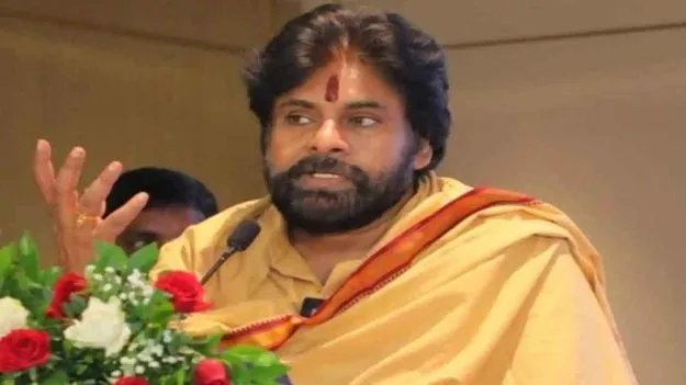 అల్లూరి సీతారామరాజుకు పవన్ కళ్యాణ్ నివాళి