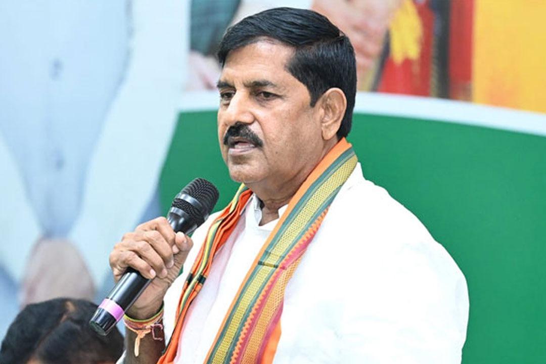 పులివెందులలో జగన్‌కు చెక్ పెడతాం.. అభివృద్ధి బాధ్యత మాదే: ఆదినారాయణరెడ్డి