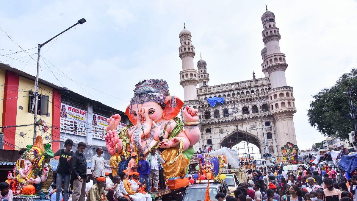 Ganesh Immersion in Hyderabad: High Alert at Charminar Amid Friday Prayers