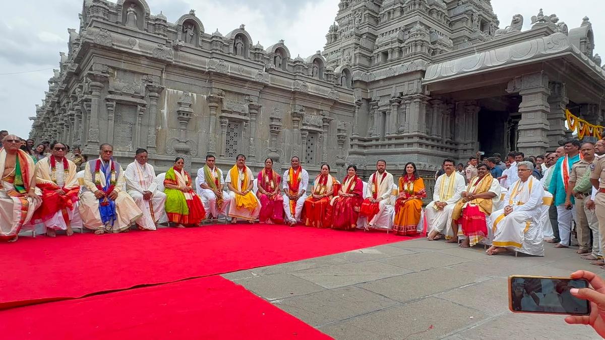 యాదగిరిగుట్టలో భక్తులకు మరిన్ని సౌకర్యాలు.. ట్రస్ట్ బోర్డు కీలక నిర్ణయాలు