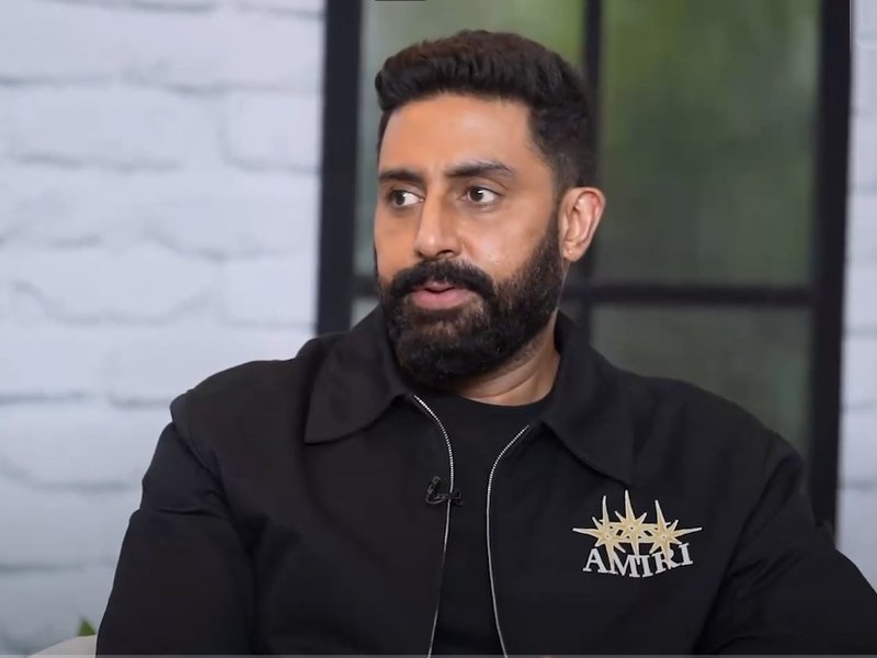 టాలీవుడ్ వైపు అభిషేక్ చూపు?