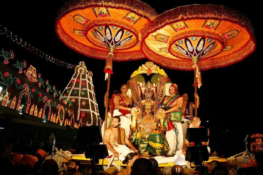 Divine Darshan of Lord Venkateswara on Garuda Delights Devotees
