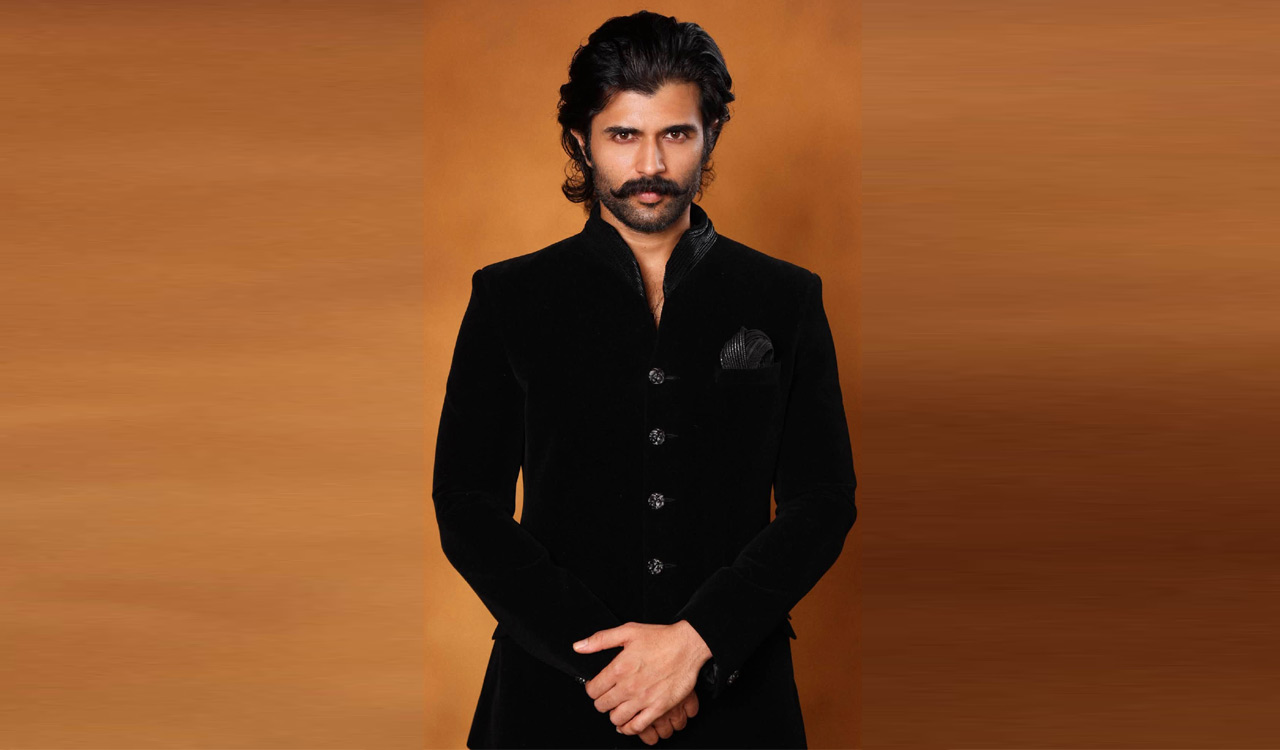 Vijay Deverakonda Proves Simplicity Is the Ultimate Style