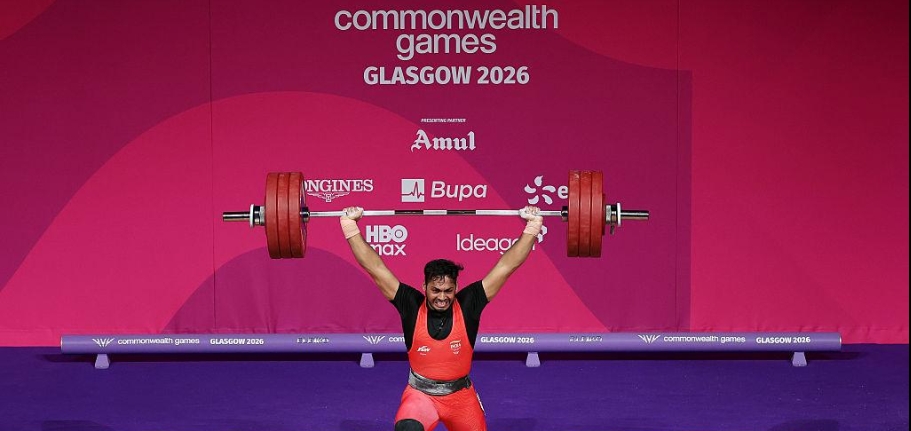 Andhra Pradesh’s Valluri Ajaya Babu Clinches Weightlifting Silver in Glasgow