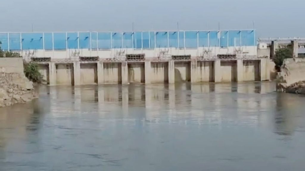 జూరాల నుంచి శ్రీశైలానికి భారీగా నీటి విడుదల!