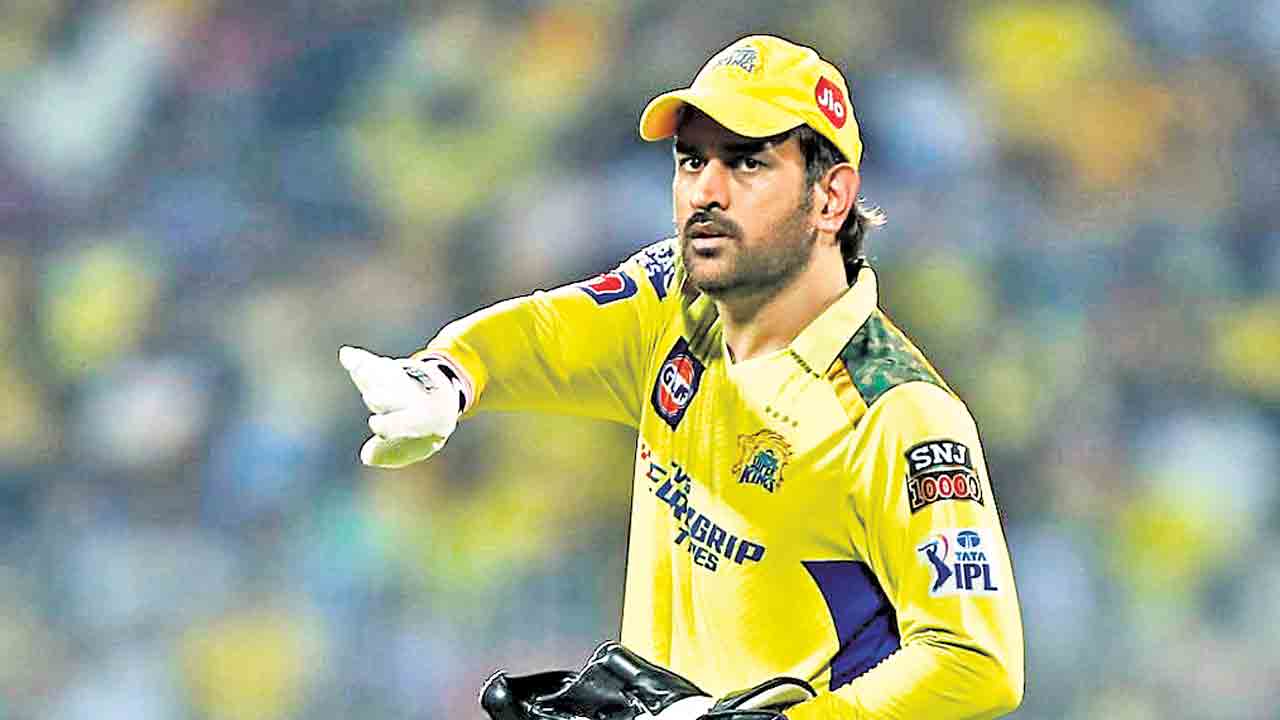 సీఎస్‌కేలో ధోనికి భారీ వాటా?