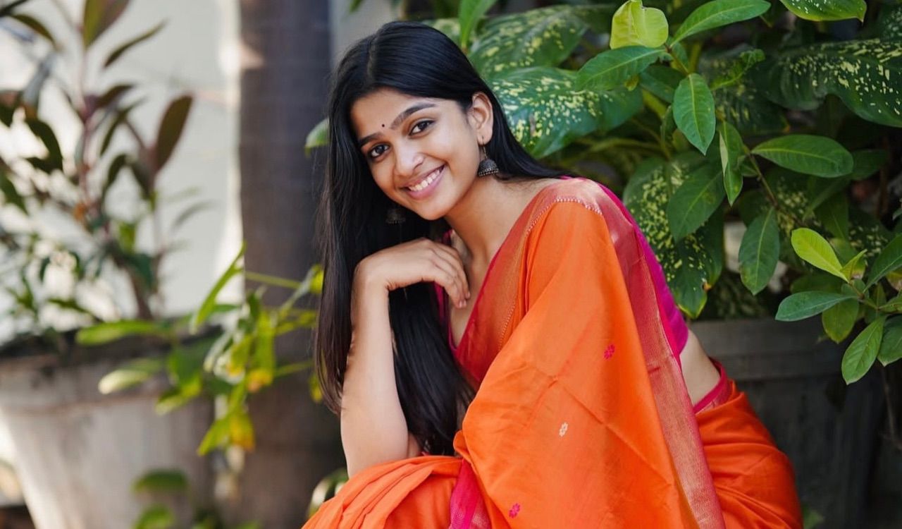 ‘ది ప్యారడైజ్’పై అనంతిక సంచలన కామెంట్స్!