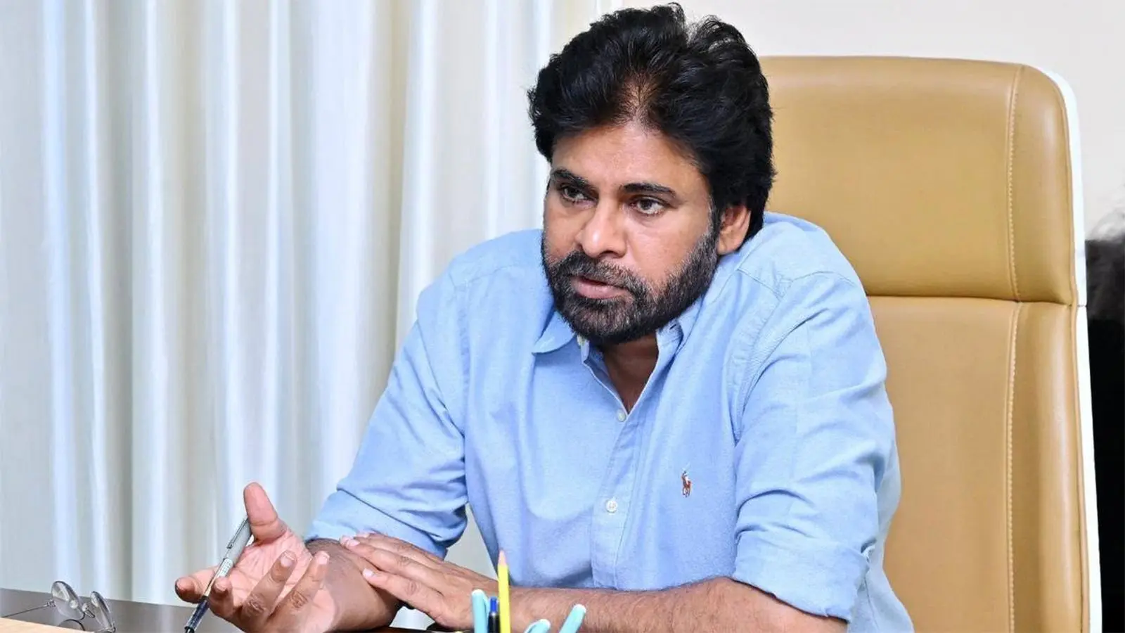 డిప్యూటీ సీఎం పవన్ కళ్యాణ్‌కు బెంగళూరు కోర్టులో ఊరట