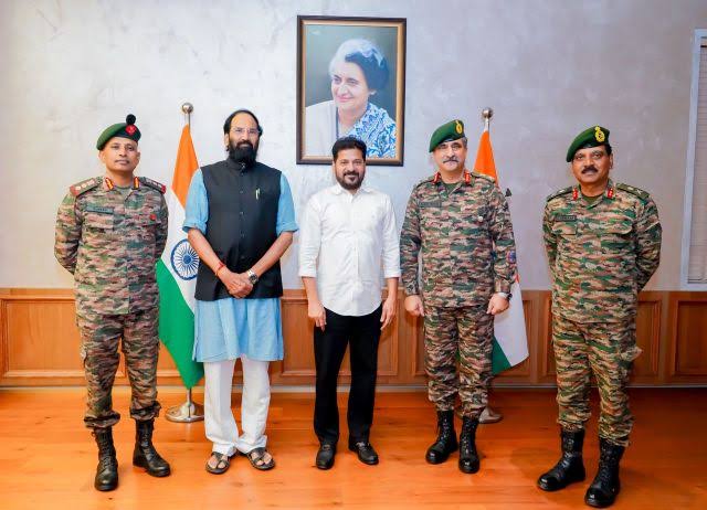 ఆర్మీ అధికారితో సీఎం భేటీ.. తెరపైకి కీలక అంశాలు!