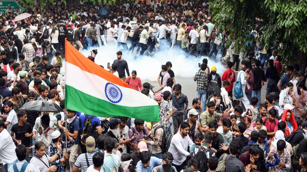 ఢిల్లీలో భారీ శాంతియుత యువజన మార్చ్..