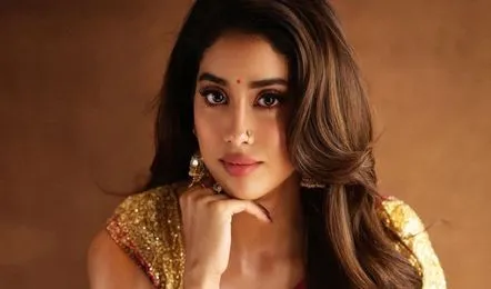 తమిళ వెబ్ సిరీస్‌లో జాన్వీ?