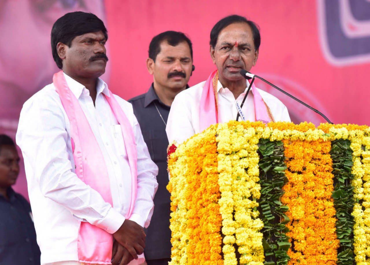 నల్లబెల్లికి కేసీఆర్.. పెద్ది సుదర్శన్ రెడ్డి కుటుంబానికి పరామర్శ